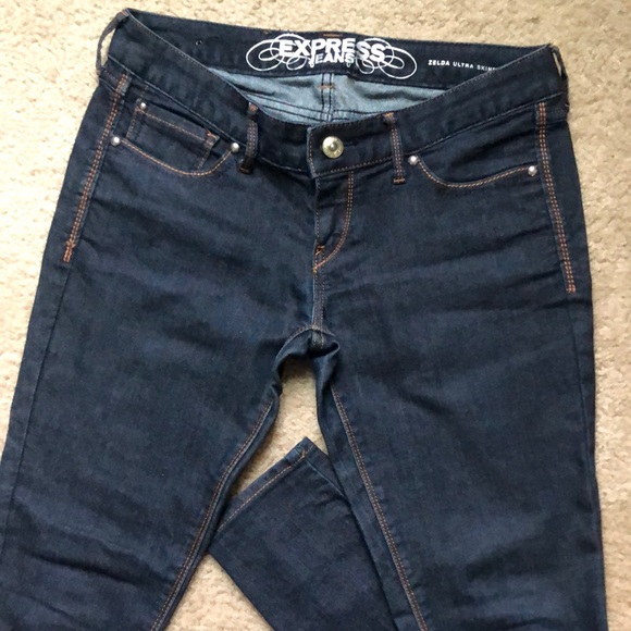 Express Zelda Ultra Skinny- 6s